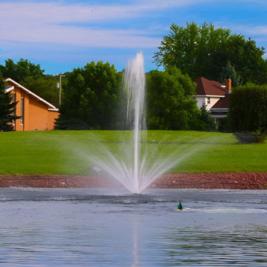 Aquamaster 1/2 HP Masters Decorative Series - Displaying the Crown Geyser spray pattern on water