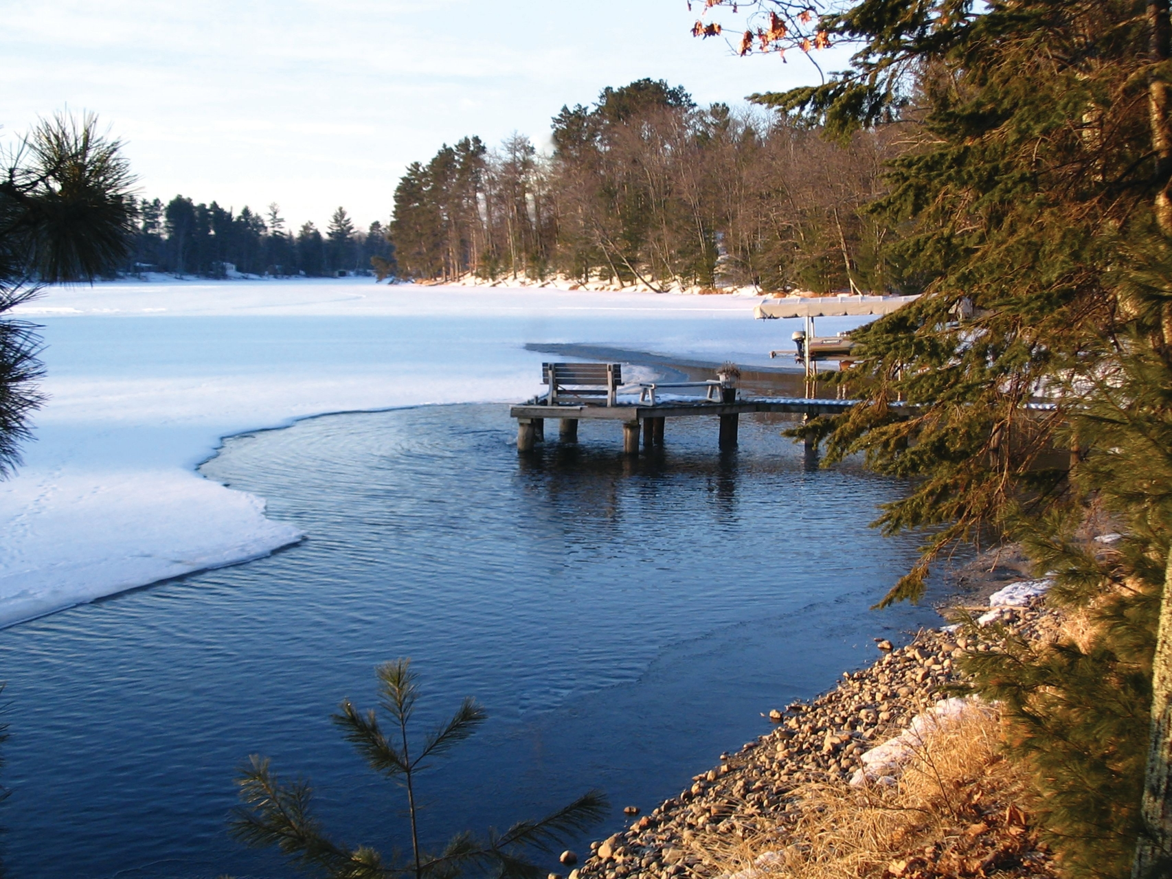 Kasco De-Icer On Lake With Ice on Water