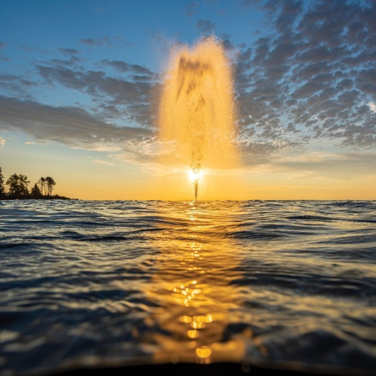 Kasco J Series Fountain Masterpiece Bundle - On Water Display with a Beautiful Sunset Facing the Fountain