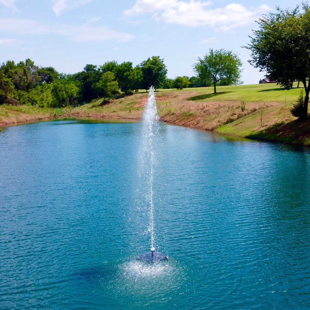 PondSelect Classic Mini Series Pond Fountain - Gusher Spray Pattern