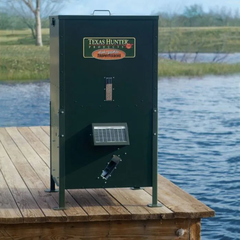 Texas Hunter Fish Feeder - 250 lbs unit with straight legs close up view