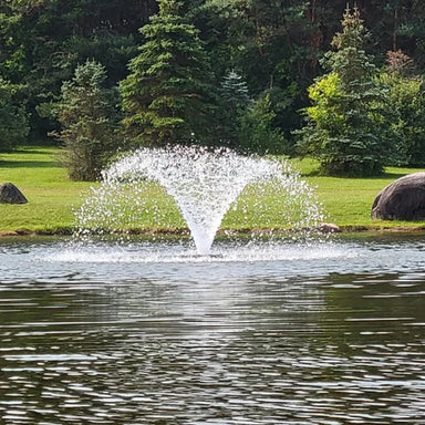 Vanguard Typhoon 3/4 HP Floating Display Aerator Close up View