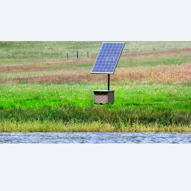 PROLAKE Solaer 2.3 Solar Aeration System - Full Unit On View Beside the Lake
